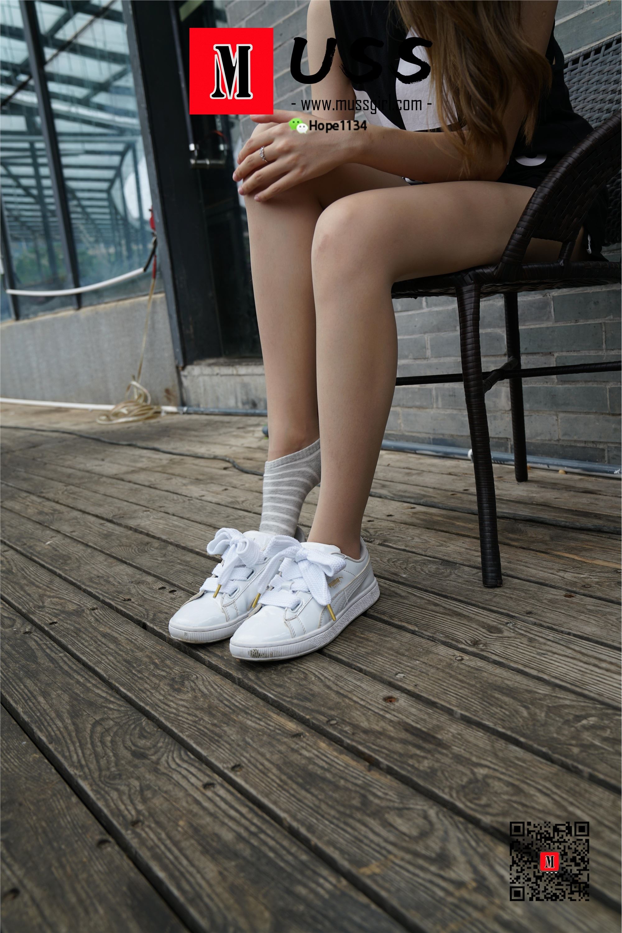 MussGirl慕丝女郎  NO.009 开心少女腿腿